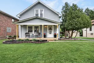 29 N Ahrens Ave, Lombard, IL 60148 - Photo 1