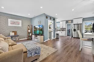 29 N Ahrens Ave, Lombard, IL 60148 - Photo 8