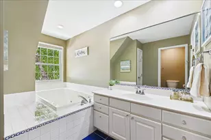 608 Fox Hollow, Dekalb, IL 60115 - Photo 18