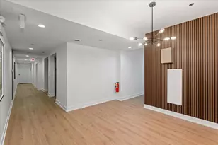 2217 W Madison St, Chicago, IL 60612 - Photo 14