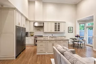 4212 Kayla Ln, Northbrook, IL 60062 - Photo 6