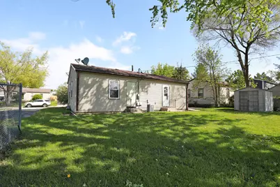 111 Elm Lane, Streamwood, IL 60107 - Photo 20