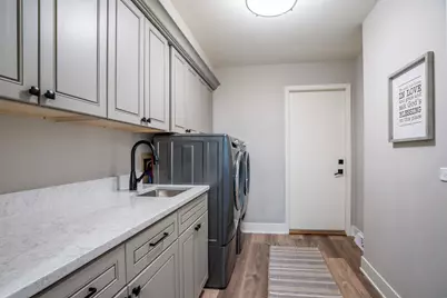 11512 Woodglen Lane, Burr Ridge, IL 60527 - Photo 28