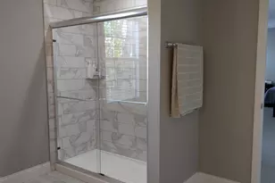 233 Lorraine Cir, Bloomingdale, IL 60108 - Photo 28