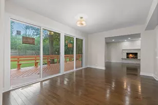 28 Plymouth Ct, Lincolnshire, IL 60069 - Photo 16