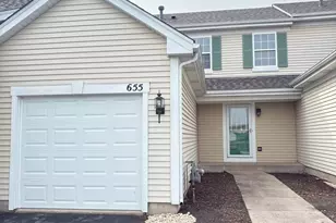 655 Chestnut Ridge, Minooka, IL 60447 - Photo 1