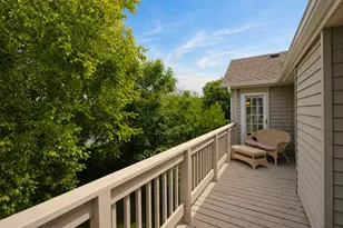 1377 E Evergreen Dr, Palatine, IL 60074 - Photo 18