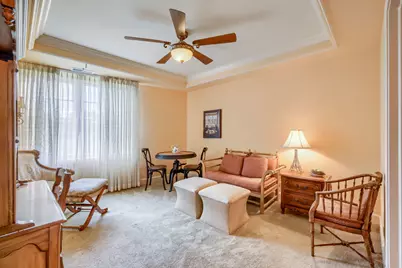 10 E Burlington Street #3B, Riverside, IL 60546 - Photo 6