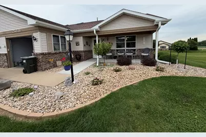 2503 Katey Court #B, Sterling, IL 61081 - Photo 2