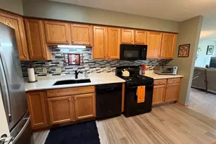 2503 Katey Ct, Sterling, IL 61081 - Photo 8