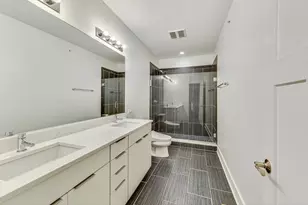 8101 Floral Ave, Skokie, IL 60077 - Photo 16