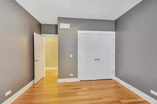 8101 Floral Ave, Skokie, IL 60077 - Photo 22