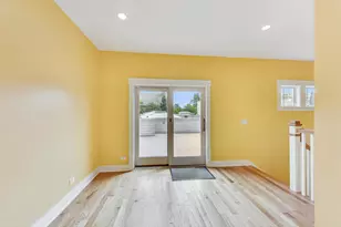 8101 Floral Ave, Skokie, IL 60077 - Photo 28