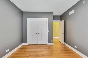 8101 Floral Ave, Skokie, IL 60077 - Photo 26