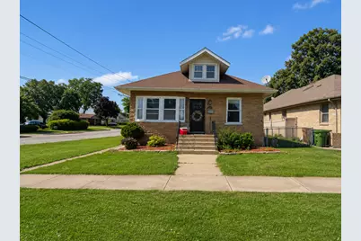 5568 W 96th Street, Oak Lawn, IL 60453 - Photo 2