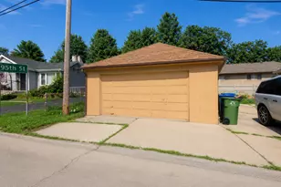 5568 W 96th St, Oak Lawn, IL 60453 - Photo 16