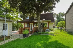 310 N Washington St, Westmont, IL 60559 - Photo 4