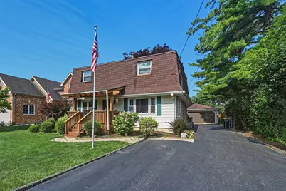 310 N Washington Street, Westmont, IL 60559 - Photo 2