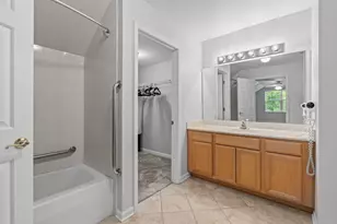 2036 Olmstead Dr, Woodstock, IL 60098 - Photo 8