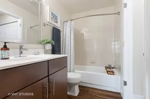 55 Kensington Cir, Wheaton, IL 60189 - Photo 24