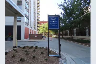 1460 N Sandburg Terrace #803A, Chicago, IL 60610 - Photo 2