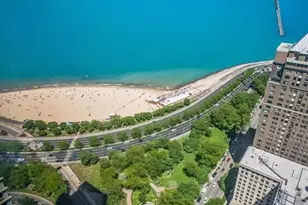 950 N Michigan Ave, Chicago, IL 60611 - Photo 4