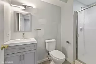 710 E 51st St, Chicago, IL 60615 - Photo 14