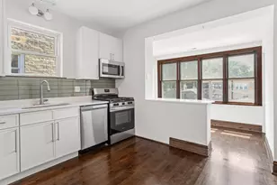 4925 N Kentucky Ave, Chicago, IL 60630 - Photo 8