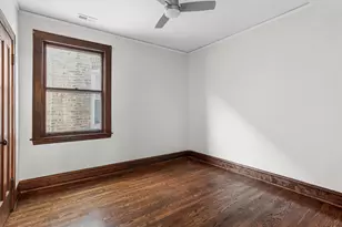 4925 N Kentucky Ave, Chicago, IL 60630 - Photo 10