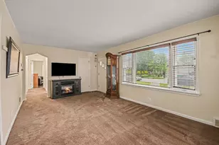 14806 Lawndale Ave, Midlothian, IL 60445 - Photo 4