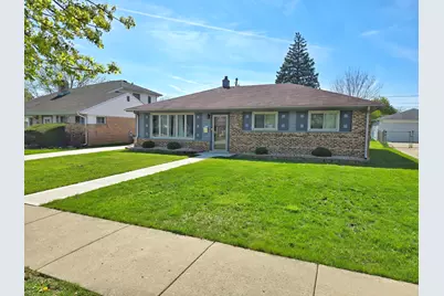 980 W Grant Drive, Des Plaines, IL 60016 - Photo 2