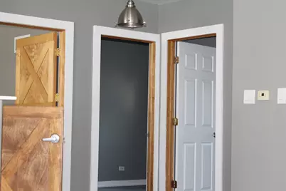 2227 W Belmont Avenue, Chicago, IL 60618 - Photo 4