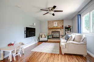 1636 Green River Dr, Schaumburg, IL 60194 - Photo 12