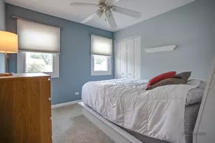 1636 Green River Dr, Schaumburg, IL 60194 - Photo 18