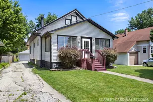 50 E Oak St, Villa Park, IL 60181 - Photo 1