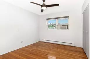 415 S Maple Ave, Oak Park, IL 60302 - Photo 12