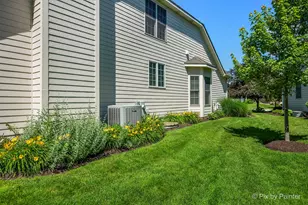 2697 Nicole Cir, Aurora, IL 60502 - Photo 46