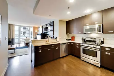 160 E Illinois Street #2106, Chicago, IL 60611 - Photo 8