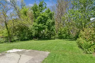 916 Lacey Ave, Lisle, IL 60532 - Photo 18