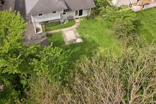 916 Lacey Ave, Lisle, IL 60532 - Photo 22
