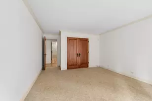 200 E Delaware Pl, Chicago, IL 60611 - Photo 24