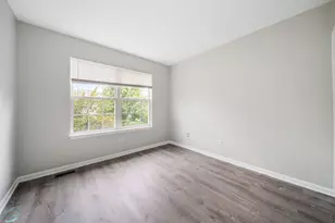 2926 Gypsum Cir, Naperville, IL 60564 - Photo 16