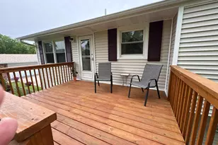 2020 W Calista St, Kankakee, IL 60901 - Photo 2