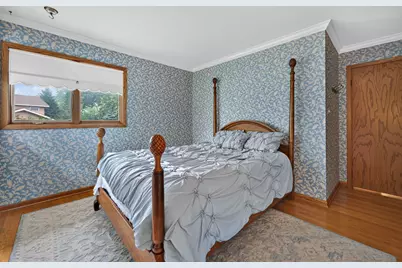 304 E Irving Park Road, Roselle, IL 60172 - Photo 24