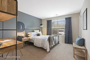 32 Kensington Cir, Wheaton, IL 60189 - Photo 22