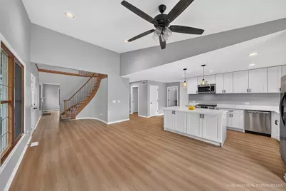 917 N Cove Drive #H, Palatine, IL 60067 - Photo 6