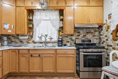 4746 N Karlov Avenue, Chicago, IL 60630 - Photo 12