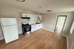 86 N 4th St, Aurora, IL 60505 - Photo 2