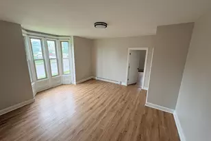 86 N 4th St, Aurora, IL 60505 - Photo 8