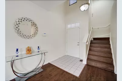 439 Bay Tree Circle, Vernon Hills, IL 60061 - Photo 2